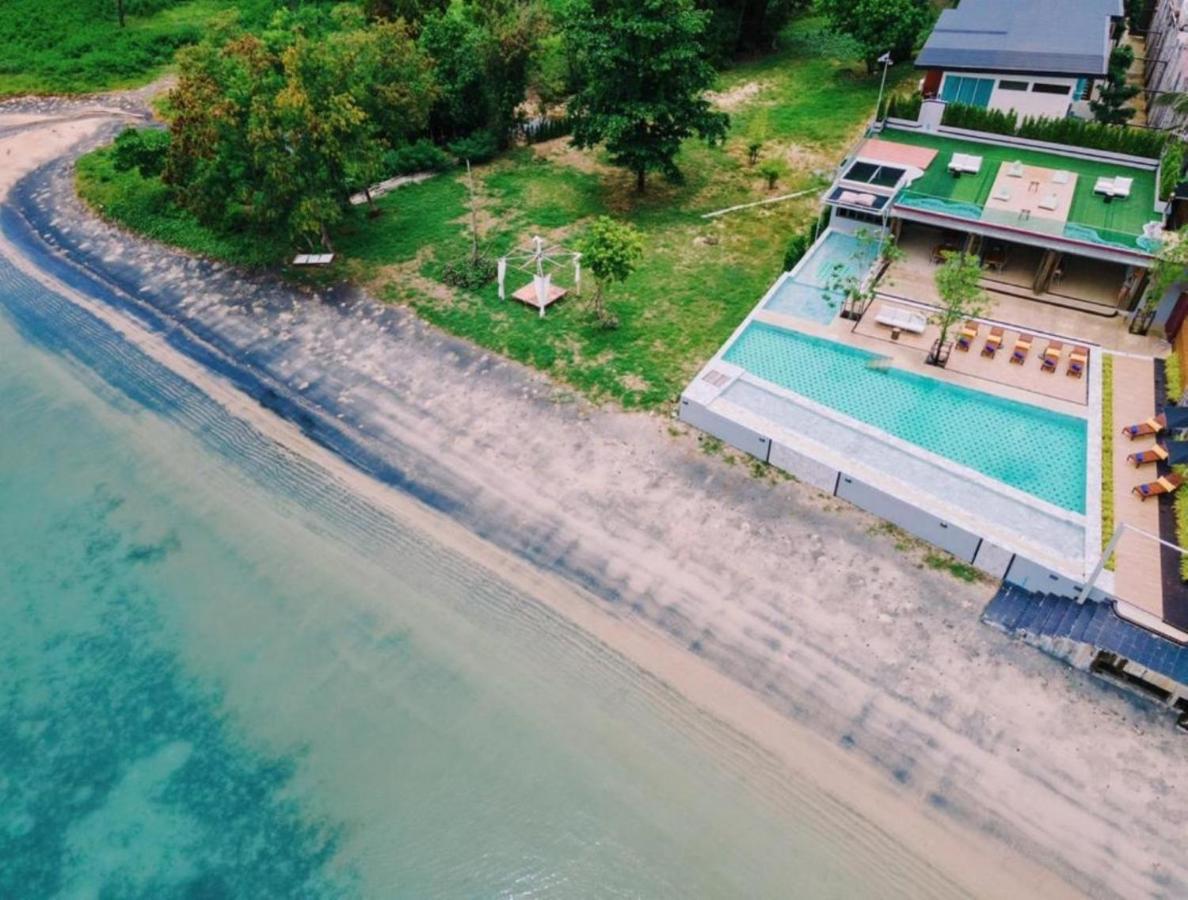Charcoal Panwa Beach Phuket Ban Tha Khreng Exterior foto