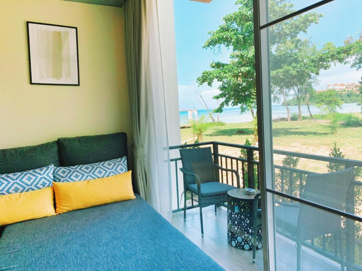 Charcoal Panwa Beach Phuket Ban Tha Khreng Exterior foto